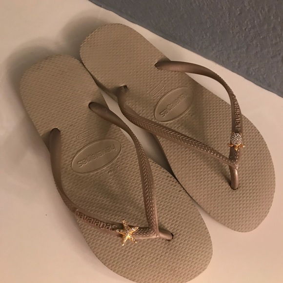 havaianas embellished flip flops